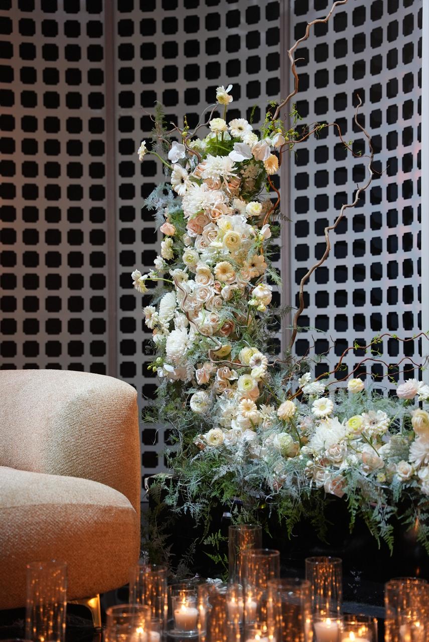 Luxury wedding at Palace Layali in Casablanca — floral installations, candlelight and refined tablescapes, produced by SBAI Events Production